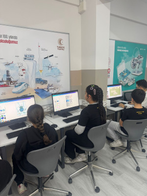 Güvenli İnternet Günü (Safer Internet Day)